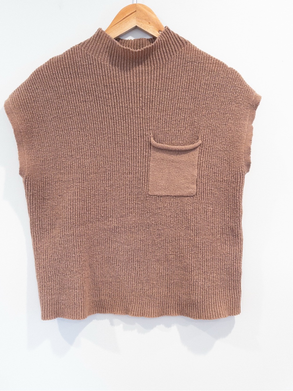 Shein Light Brown Rib Knit Cap Sleeve Boxy Slouch Fit Patch Pocket Top Large
